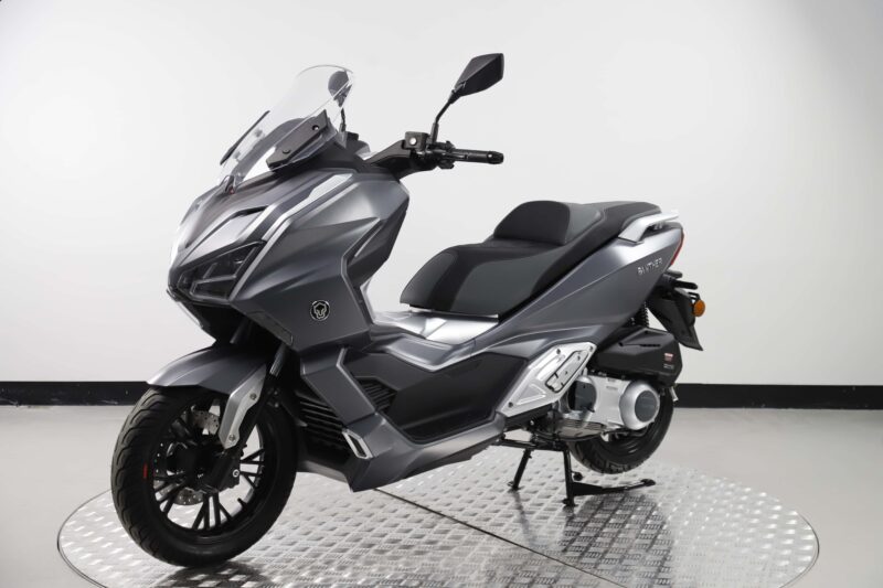 Modelo Speeder Scooter de Gasolina 250cc - Image 9